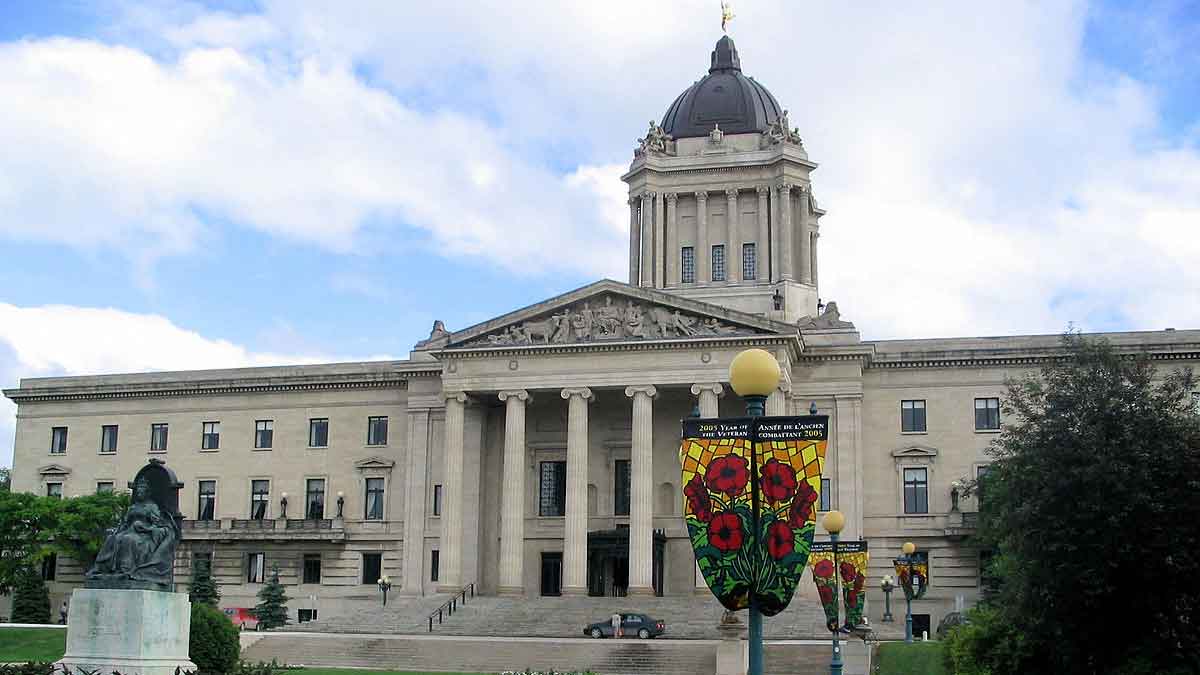 Manitoba PNP Draw: 426 potential immigrants invited for provincial nomination