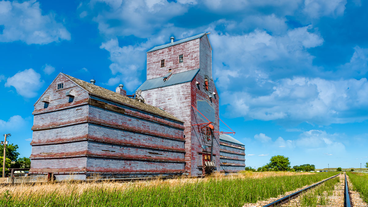 The Saskatchewan PNP draws invite 295 from Express Entry and Occupation in-demand